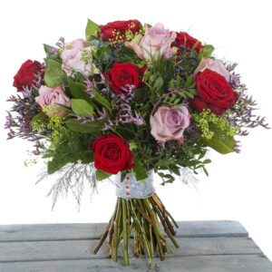 Aberdeen Florists | Order Flowers Online Aberdeen | Same Day Flower Delivery | Valentine Day Roses